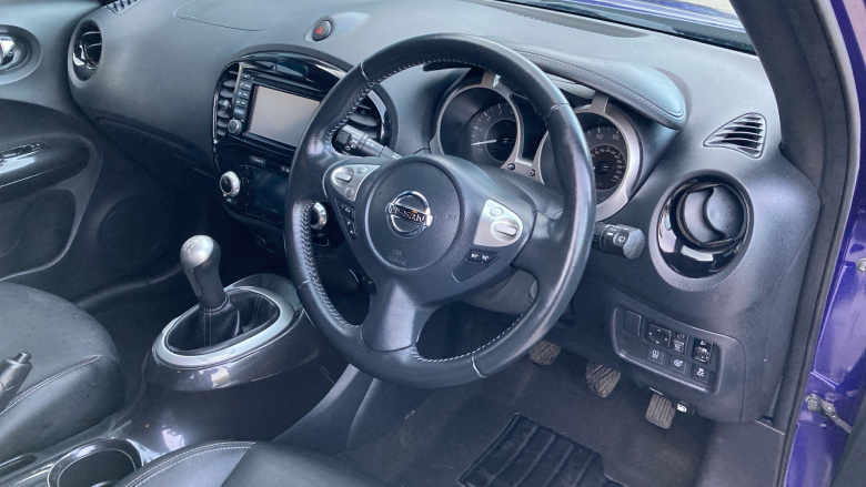 Nissan Juke 1.6 [112] Tekna 5dr [Bose] Petrol Hatchback